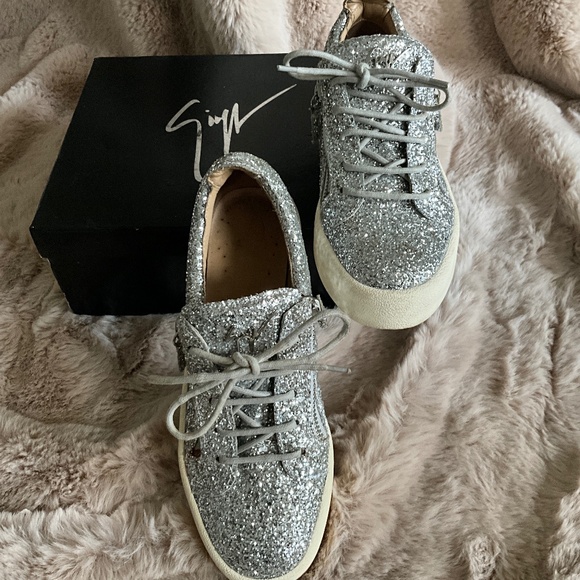 Giuseppe Zanotti Shoes - **Designer Giuseppe Zanotti Sparkle Sneakers**